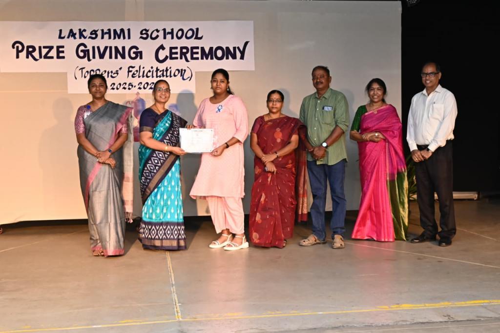 Prize-giving ceremony at Lakshmi School